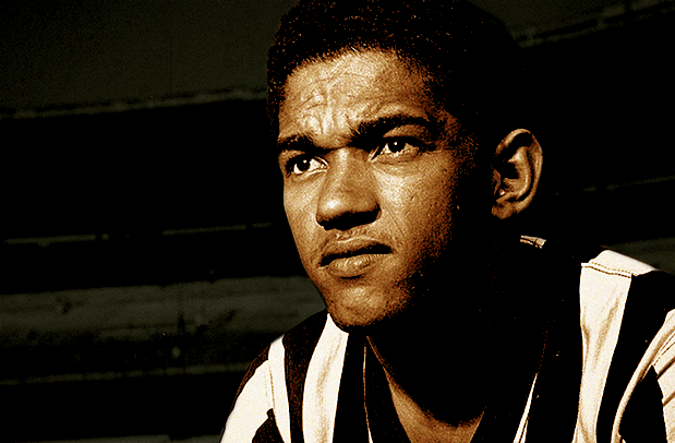 Mane Garrincha: The Beethoven of Football • Outside of the ... - 619 x 406 png 89kB