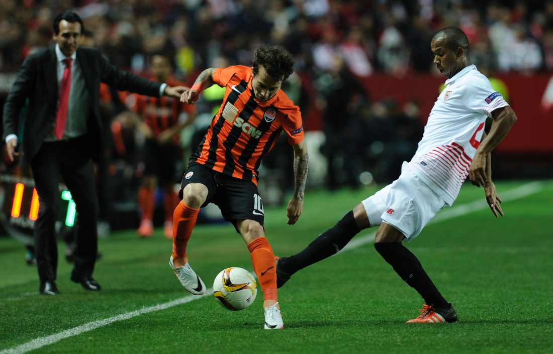 Bernard joined the Ukranian club in 2013 after impressing with Atletico Mineiro. CRISTINA QUICLER / AFP / Getty Images